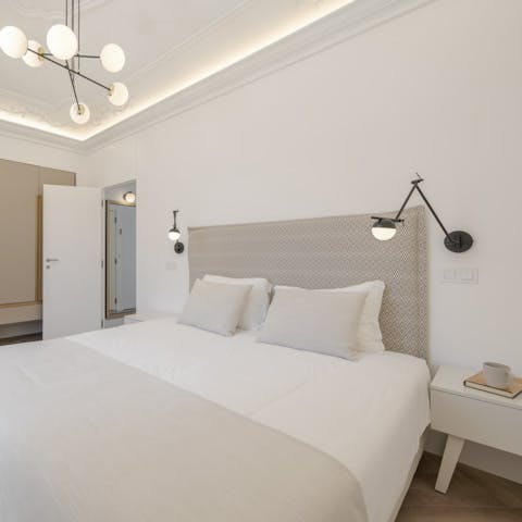 Enjoy the refreshing simplicity of the bedroom after a day of exploration 