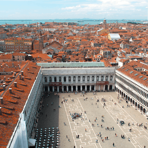 Head over to the iconic Piazza San Marco – only a seven-minute walk 
