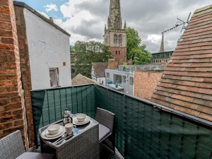 Shrewsbury Hideaway image 4