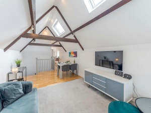 Shrewsbury Hideaway image 1