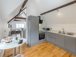 Shrewsbury Hideaway image 3