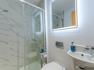 Shrewsbury Hideaway image 2