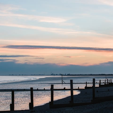 Take the short trip to the gorgeous East Wittering beachfront, just five minutes away on foot