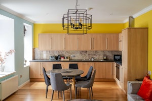 Jewel Haven image 6