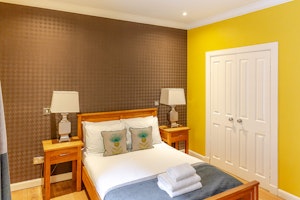 Jewel Haven image 5