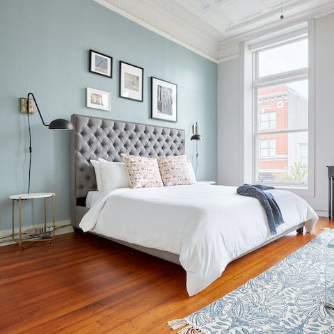Wake up in the gorgeous bed and get ready for a day in the city