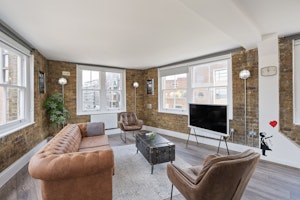 Old Street Oasis image 1