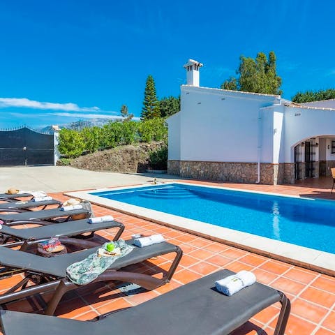 Escape the Malaga heat in the cool blue waters of your own private pool