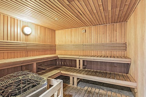 Unwind after a busy day with a steam in the communal sauna 