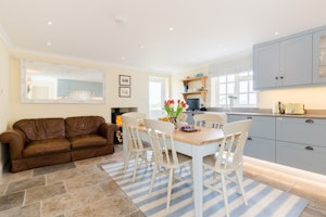 Well Furlong Cottage image 6