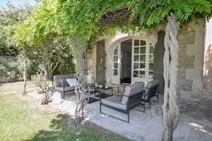 Rose Garden Villa image 15