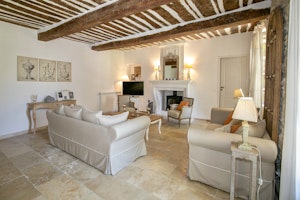 Rose Garden Villa image 14