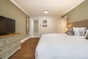 Kensington Hideout image 5
