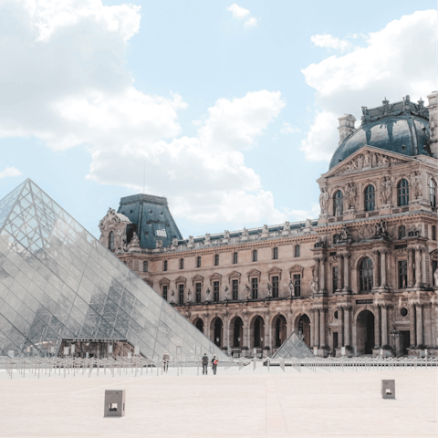 Feel inspired by the artistic beauty of the Louvre – a short walk away