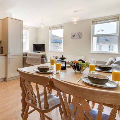 Gather together for a hearty breakfast before setting out for a day of coastal adventure