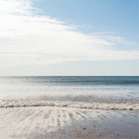 Take a ten-minute drive to Amagansett for lunch and an afternoon on the beach