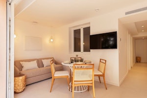 The Sunset Hideaway image 8