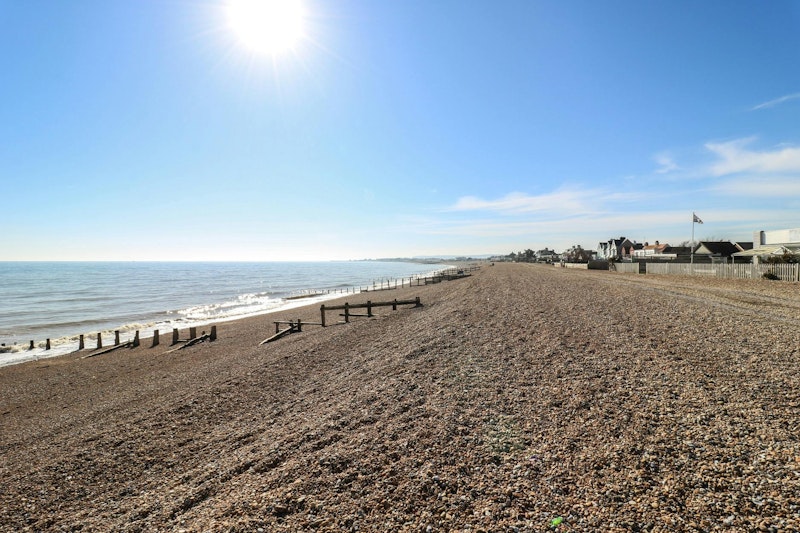 The Pevensey Pearl additional image