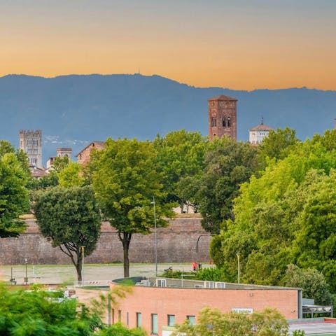 Admire the stunning views over Lucca’s ancient city walls