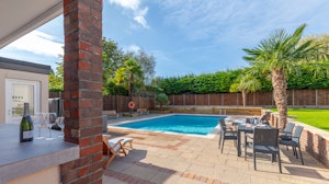 Hillside Retreat image 1