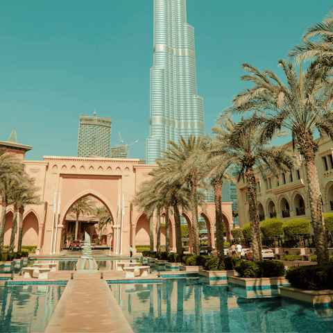 Experience the very best of Dubai, a city known for luxurious hedonism