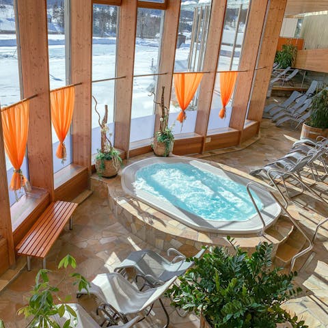 Head to the wellness centre and soak in the bubbling Jacuzzi
