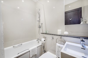 Grand Ambitions image 3