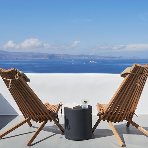 Soak up the views of the Cycladic sea from your patio or balcony, whilst sipping on a cold drink