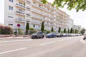 Cannes Hideaway image 10
