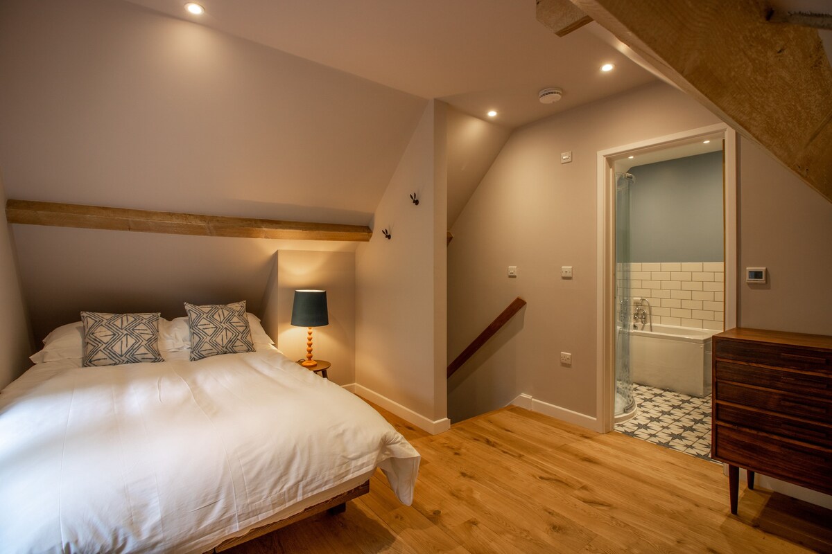 Far from the Madding Crowd