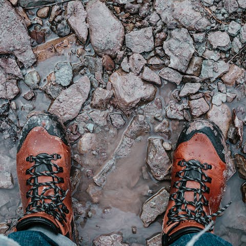 Walk the Wales Coast Path from Abersoch to Pwllheli