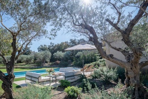 Provençal Serenity image 9