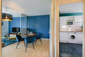 Bleu D'Or image 12