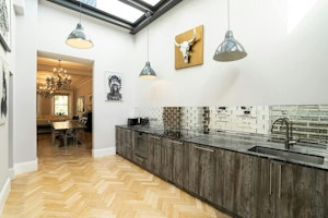 Chandeliers Over Eccleston image 8