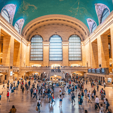 Grab a bite to eat in Grand Central Station's food hall