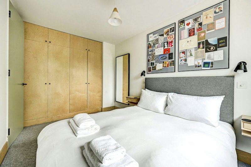 Oval Abode additional image