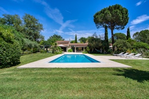 Grimaud Hideaway image 9