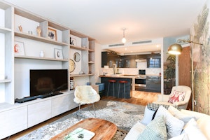 Jungle Wharf image 9