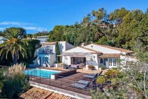 A Riviera Vista image 11