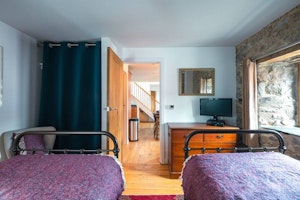 Settle Down image 14
