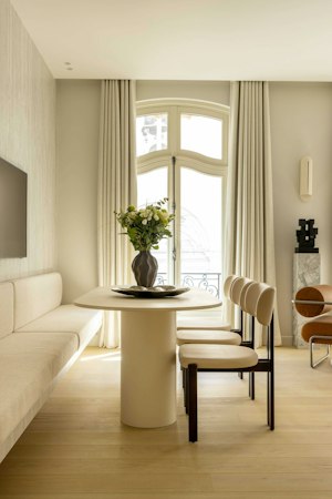 Fashionable Abode image 14