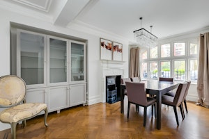 Exquisite Elegance image 10
