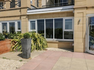 Weston Waters image 4