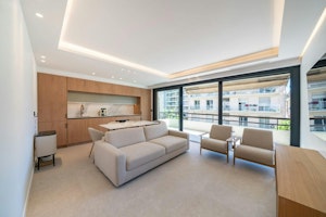 Croisette Retreat image 8