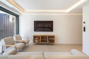 Croisette Retreat image 2