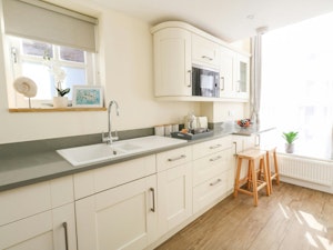 Brewer's Cottage image 12