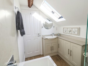 Brewer's Cottage image 10