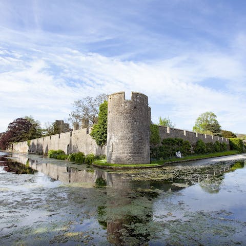 Walk over to the Bishop's Palace in Wells in just seven minutes