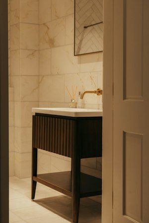 Royal Muse image 11