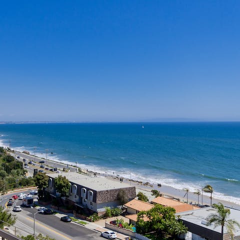 Savour incredible views of the Pacific Ocean from your home